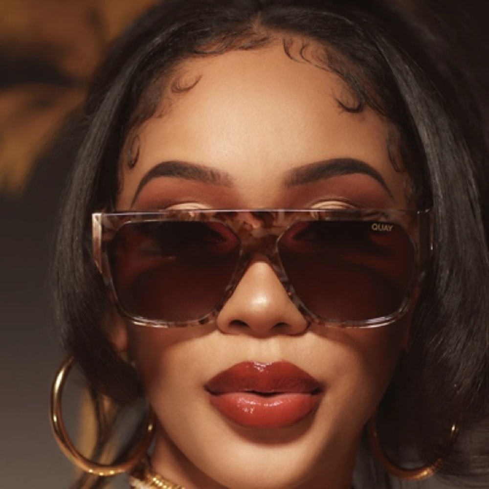 QUAY X SAWEETIE POLARIZED GO OFF